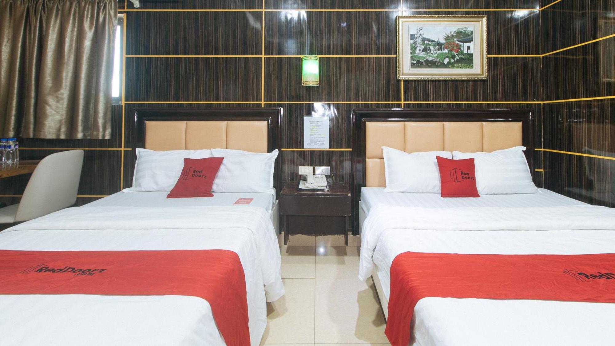 Reddoorz At Winter Hotel Araneta Ciudad Quezon Exterior foto