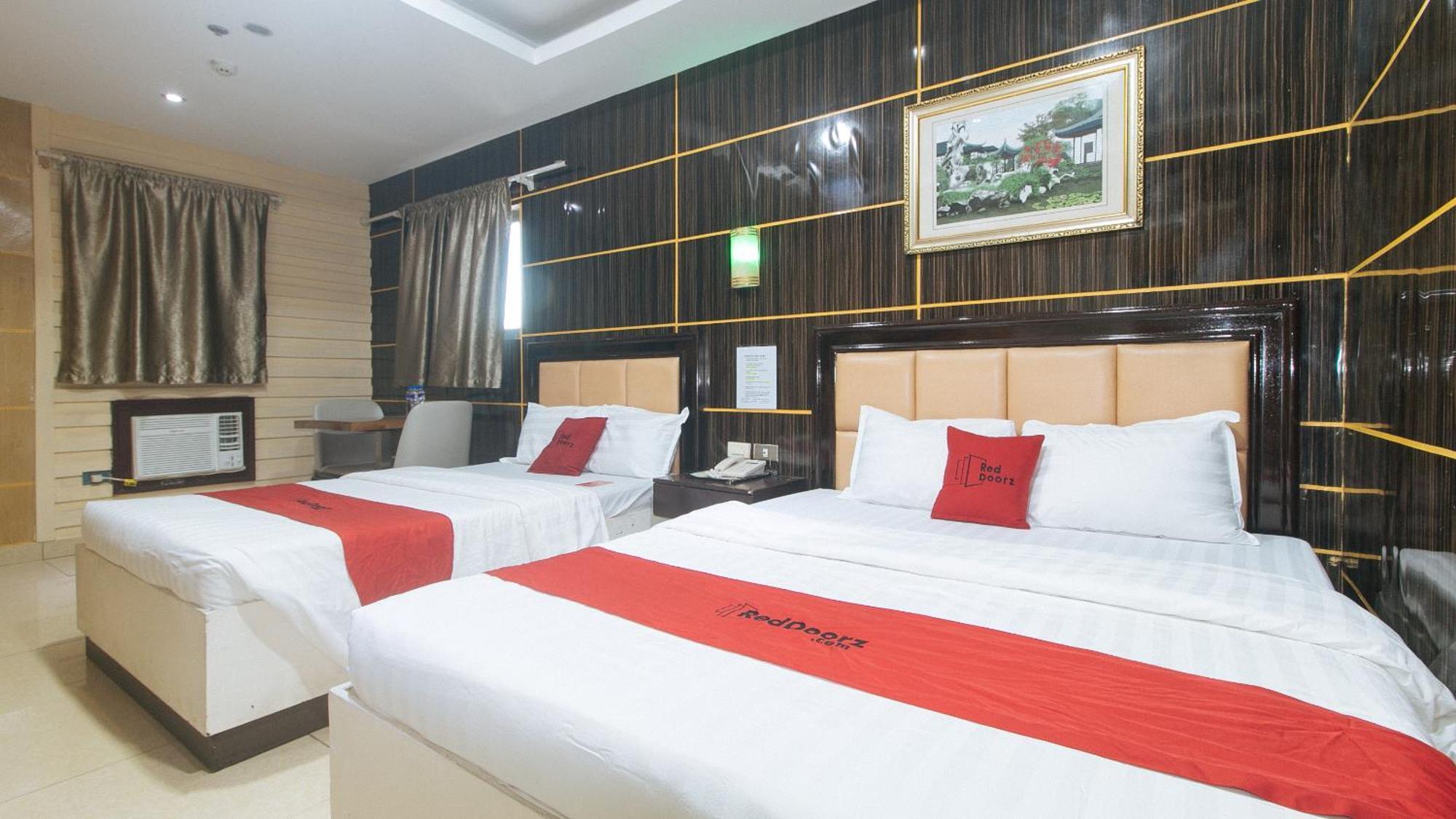 Reddoorz At Winter Hotel Araneta Ciudad Quezon Exterior foto