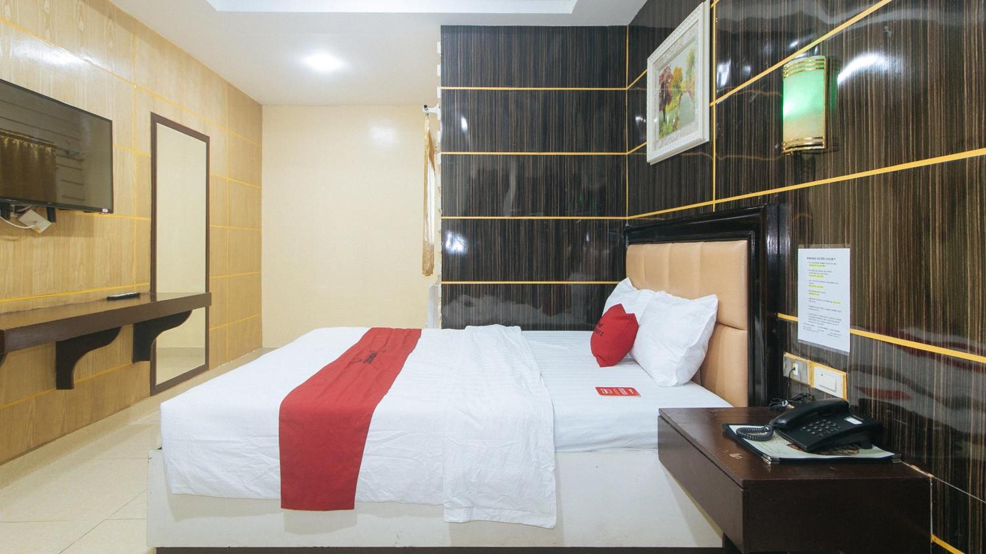 Reddoorz At Winter Hotel Araneta Ciudad Quezon Exterior foto