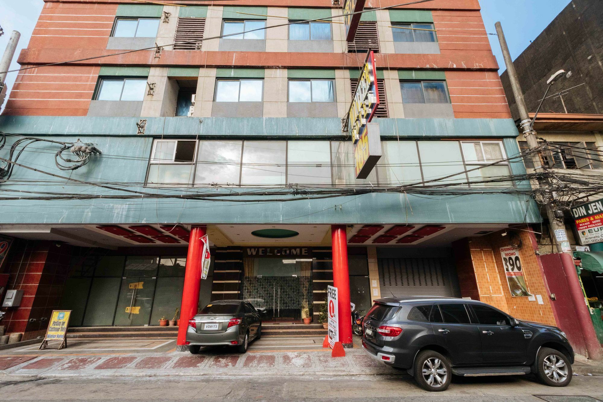 Reddoorz At Winter Hotel Araneta Ciudad Quezon Exterior foto